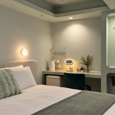V-One Vogue Hotel-2